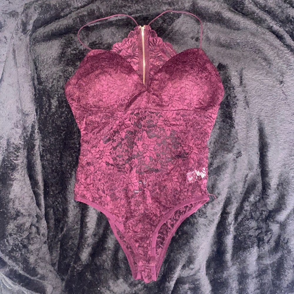 Fashion Nova Lace Bodysuit🖤